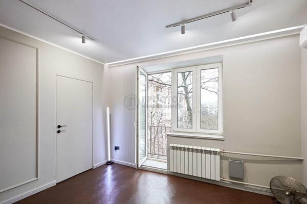 Продам многокомнатную квартиру, Каширское ш, 9к1, Москва г