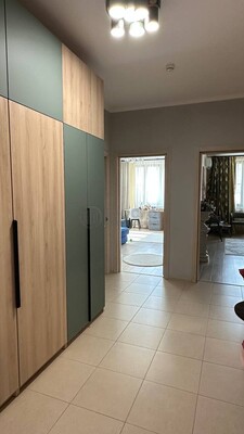 Продам трехкомнатную (3-комн.) квартиру, Русаковская ул, 2, Москва г