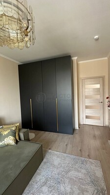 Продам трехкомнатную (3-комн.) квартиру, Русаковская ул, 2, Москва г