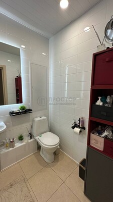 Продам трехкомнатную (3-комн.) квартиру, Русаковская ул, 2, Москва г