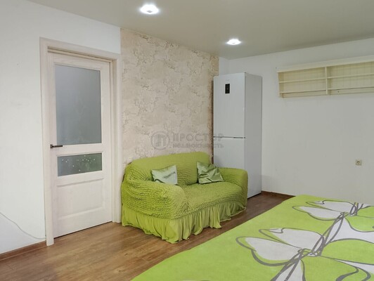 Продам многокомнатную квартиру, Авиарембаза ул, 8, Федурново д