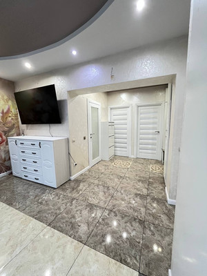 Продам двухкомнатную (2-комн.) квартиру, Аллея смелых ул, 188А, Калининград г