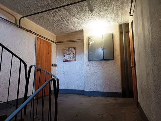 Продам трехкомнатную (3-комн.) квартиру, Слепнева ул, 13к2, Гатчина г