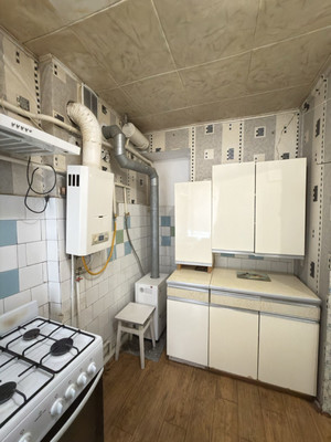 Продам однокомнатную (1-комн.) квартиру, Первомайская ул, 31, Симферополь г