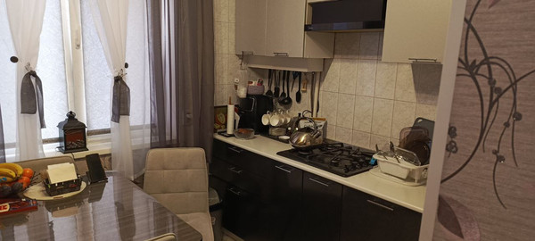 Продам однокомнатную (1-комн.) квартиру, Лермонтова ул, 16, Симферополь г