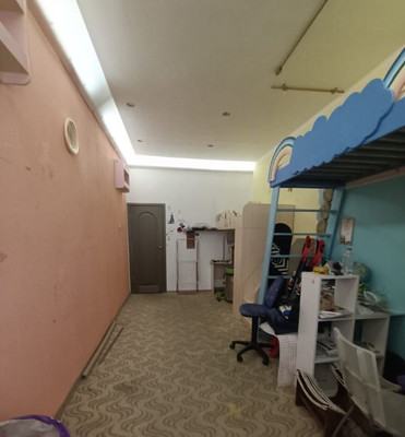 Продам трехкомнатную (3-комн.) квартиру, 5, Язово д