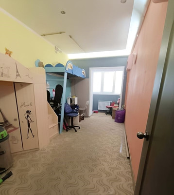 Продам трехкомнатную (3-комн.) квартиру, 5, Язово д