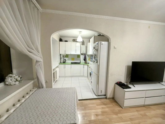 Продам трехкомнатную (3-комн.) квартиру, Мечникова ул, 73д, Ростов-на-Дону г