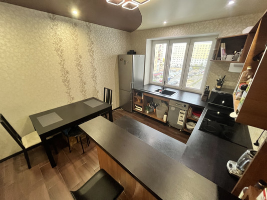 Продам двухкомнатную (2-комн.) квартиру, Мичурина ул, 1к1, Нижний Новгород г