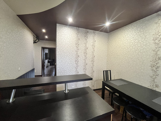 Продам двухкомнатную (2-комн.) квартиру, Мичурина ул, 1к1, Нижний Новгород г