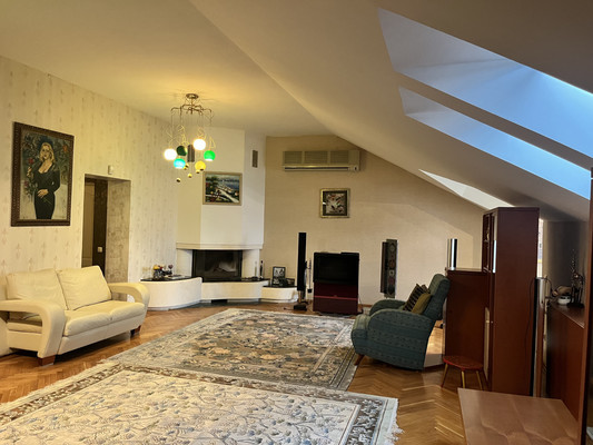 Продам многокомнатную квартиру, Студеная ул, 3Б, Нижний Новгород г