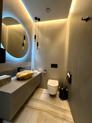 Продам коммерческое помещение 208,6 м2, Петербургская ул, 64, Казань г