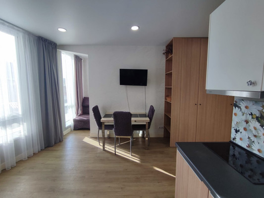 Продам однокомнатную (1-комн.) квартиру, Волжская (Центральный р-н) ул, 16, Сочи г