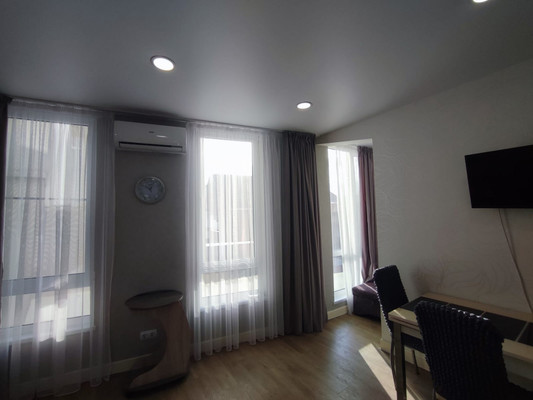 Продам однокомнатную (1-комн.) квартиру, Волжская (Центральный р-н) ул, 16, Сочи г