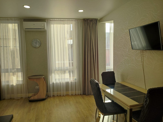 Продам однокомнатную (1-комн.) квартиру, Волжская (Центральный р-н) ул, 16, Сочи г