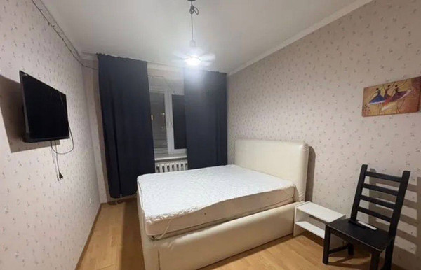 Продам двухкомнатную (2-комн.) квартиру, Чистопольская ул, 66, Казань г