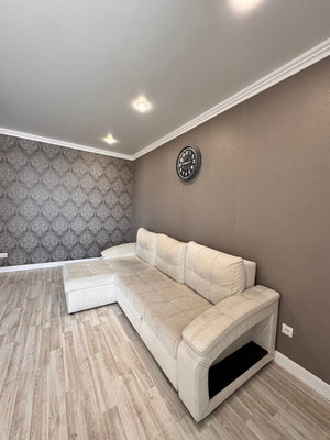 Продам однокомнатную (1-комн.) квартиру, Роторная ул, 27кв, Казань г