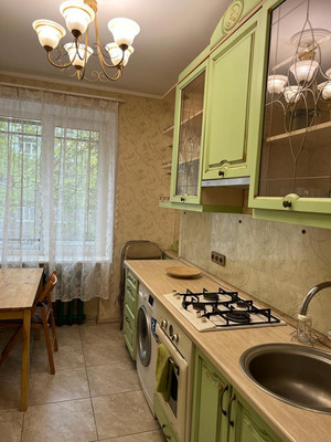 Сдам двухкомнатную (2-комн.) квартиру, Тверская ул, 16, Санкт-Петербург г