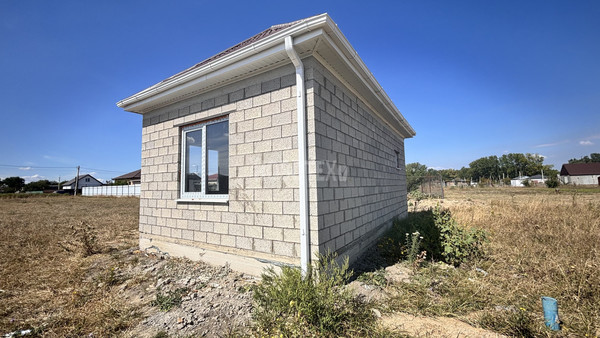 Продам дом, Восточная ул, 92, Экономическое с, 0 км от города