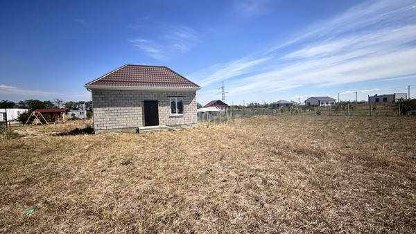 Продам дом, Восточная ул, 92, Экономическое с, 0 км от города