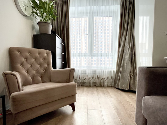 Продам двухкомнатную (2-комн.) квартиру, Реутовская ул, 21, Балашиха г