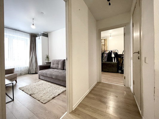 Продам двухкомнатную (2-комн.) квартиру, Реутовская ул, 21, Балашиха г