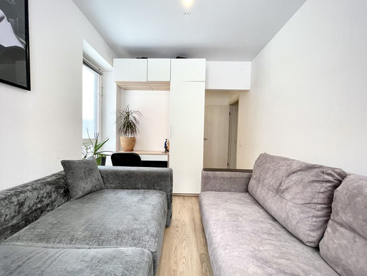 Продам двухкомнатную (2-комн.) квартиру, Реутовская ул, 21, Балашиха г