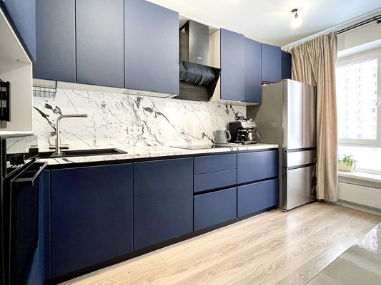 Продам двухкомнатную (2-комн.) квартиру, Реутовская ул, 21, Балашиха г