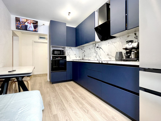 Продам двухкомнатную (2-комн.) квартиру, Реутовская ул, 21, Балашиха г