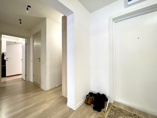 Продам двухкомнатную (2-комн.) квартиру, Реутовская ул, 21, Балашиха г