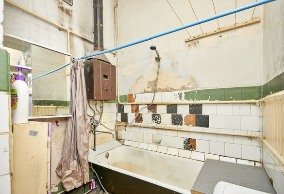 Продам комнату в 3-комн. квартире, Черняховского ул, 1/63А, Санкт-Петербург г