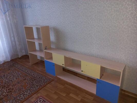 Сдам однокомнатную (1-комн.) квартиру, Семафорная ул, 17Г, Красноярск г