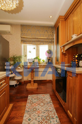 Продам многокомнатную квартиру, Ады Лебедевой ул, 66, Красноярск г