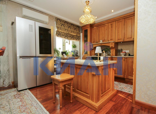 Продам многокомнатную квартиру, Ады Лебедевой ул, 66, Красноярск г