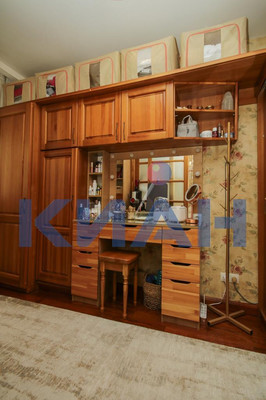 Продам многокомнатную квартиру, Ады Лебедевой ул, 66, Красноярск г