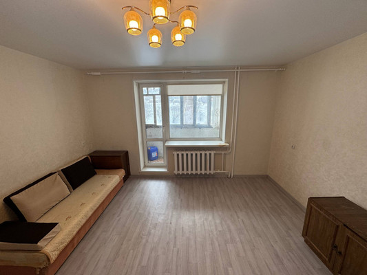 Продам двухкомнатную (2-комн.) квартиру, Комсомольский пр-кт, 85, Амурск г