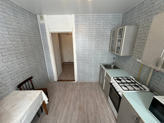 Продам двухкомнатную (2-комн.) квартиру, Комсомольский пр-кт, 85, Амурск г