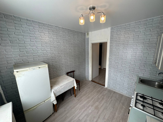 Продам двухкомнатную (2-комн.) квартиру, Комсомольский пр-кт, 85, Амурск г