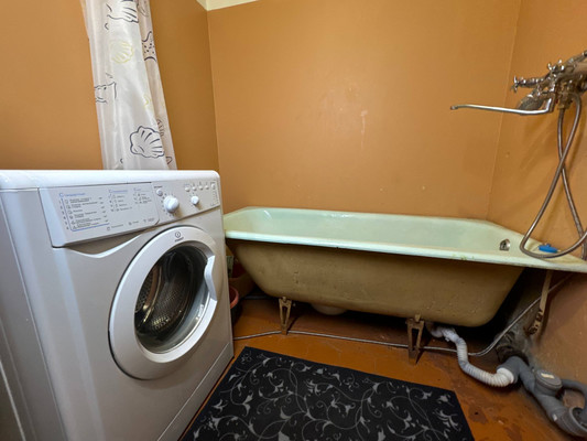 Продам двухкомнатную (2-комн.) квартиру, Комсомольский пр-кт, 85, Амурск г