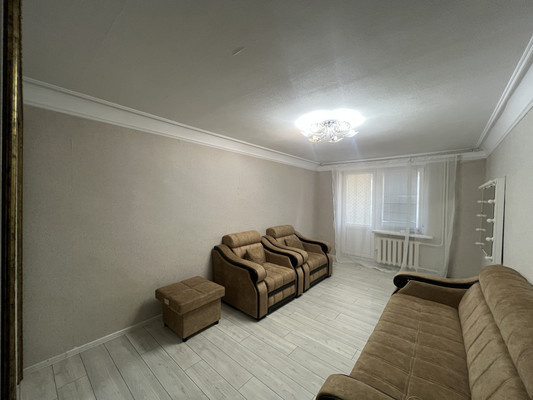 Продам двухкомнатную (2-комн.) квартиру, Кулиева пр-кт, 20, Нальчик г