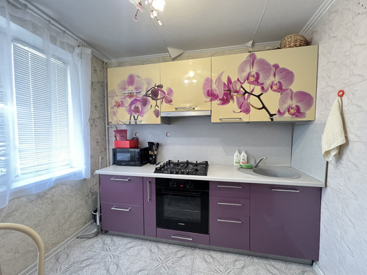 Продам двухкомнатную (2-комн.) квартиру, Кулиева пр-кт, 20, Нальчик г