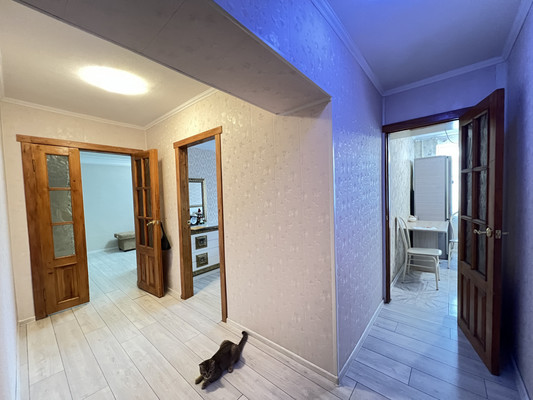 Продам двухкомнатную (2-комн.) квартиру, Кулиева пр-кт, 20, Нальчик г