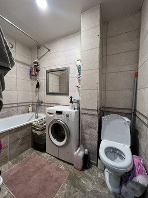 Продам двухкомнатную (2-комн.) квартиру, Кулиева пр-кт, 20, Нальчик г