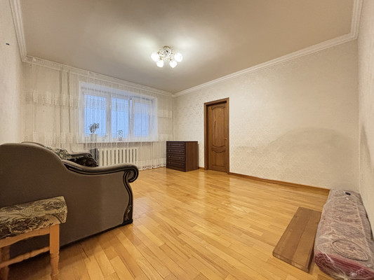 Продам двухкомнатную (2-комн.) квартиру, 2 Таманской Дивизии ул, 37, Нальчик г