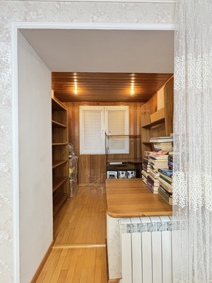 Продам двухкомнатную (2-комн.) квартиру, 2 Таманской Дивизии ул, 37, Нальчик г