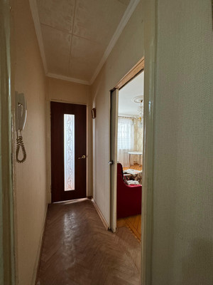 Продам трехкомнатную (3-комн.) квартиру, Фучика ул, 3, Нальчик г