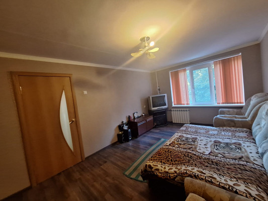 Продам однокомнатную (1-комн.) квартиру, А.А.Кадырова ул, 9, Нальчик г