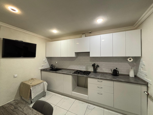 Продам двухкомнатную (2-комн.) квартиру, 2-й Таманской Дивизии ул, 37, Вольный Аул кп