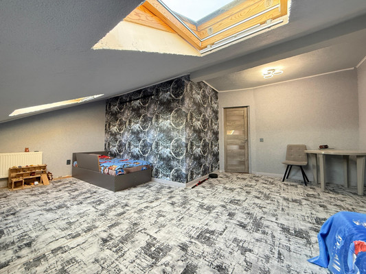 Продам многокомнатную квартиру, 2-я Надречная ул, 126ка, Нальчик г