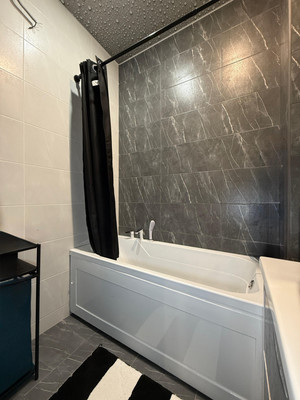 Продам многокомнатную квартиру, 2-я Надречная ул, 126ка, Нальчик г